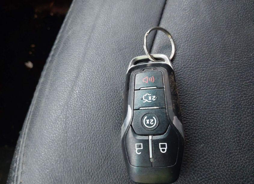 Photo 11 of 2017 Ford Explorer XLT (VIN 1FM5K8D83HGA41588)