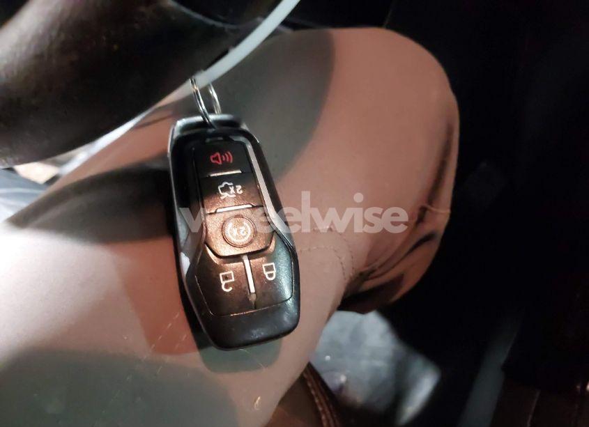 Photo 11 of 2017 Ford Explorer XLT (VIN 1FM5K8D83HGB80152)