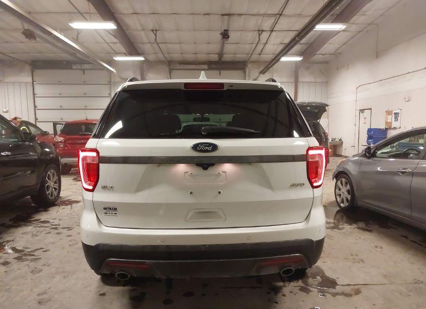 Photo 17 of 2017 Ford Explorer XLT (VIN 1FM5K8D83HGD10950)