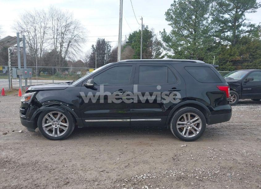 Photo 14 of 2017 Ford Explorer XLT (VIN 1FM5K8D83HGD83056)