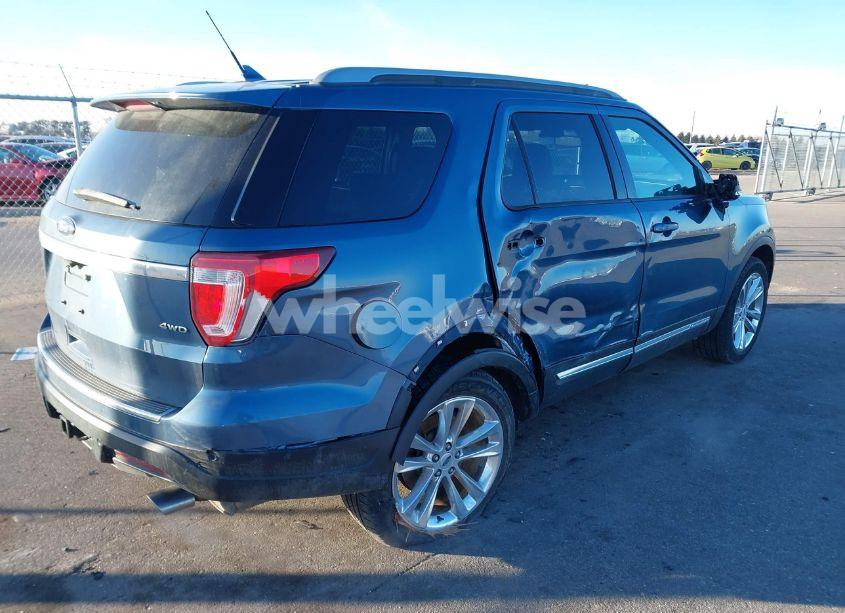 Photo 4 of 2018 Ford Explorer XLT (VIN 1FM5K8D83JGC71699)