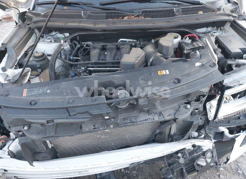 Photo 10 of 2019 Ford Explorer XLT (VIN 1FM5K8D83KGB00744)