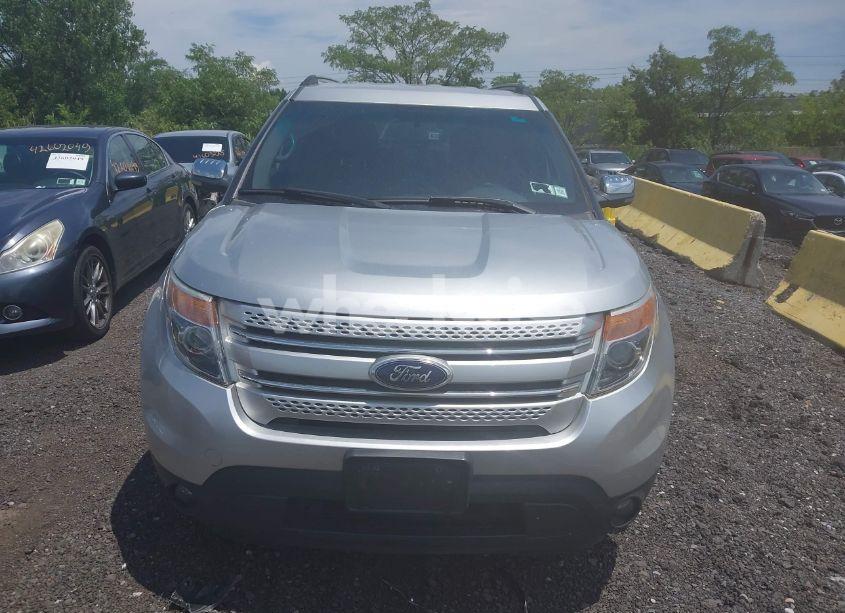 Photo 12 of 2013 Ford Explorer XLT (VIN 1FM5K8D84DGA05919)