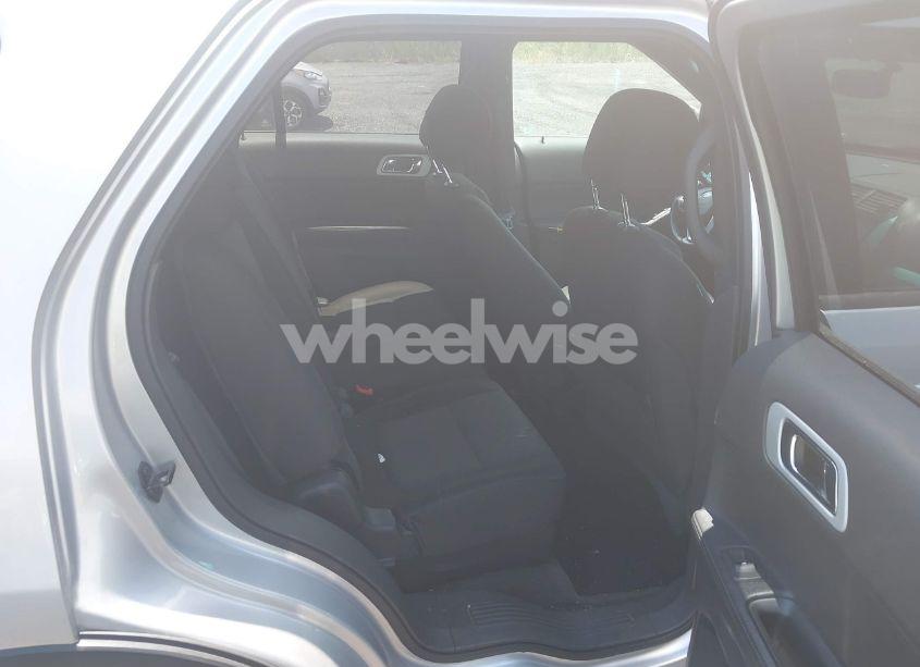 Photo 8 of 2013 Ford Explorer XLT (VIN 1FM5K8D84DGA05919)