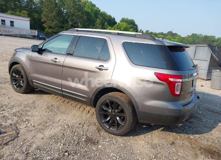 Photo 3 of 2013 Ford Explorer XLT (VIN 1FM5K8D84DGA16841)