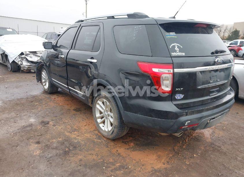 Photo 3 of 2013 Ford Explorer XLT (VIN 1FM5K8D84DGA50293)