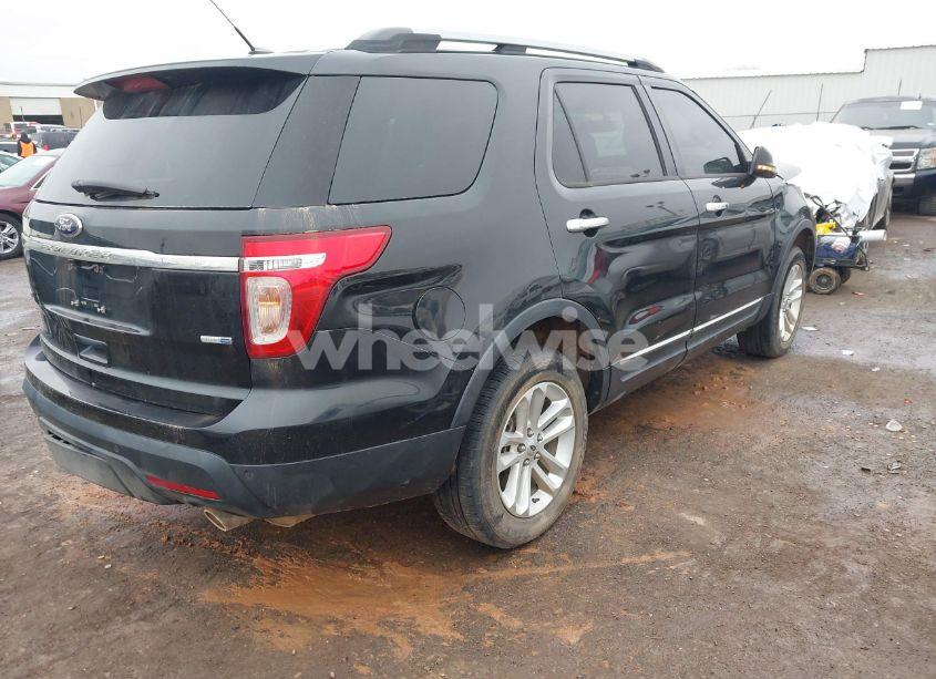 Photo 4 of 2013 Ford Explorer XLT (VIN 1FM5K8D84DGA50293)