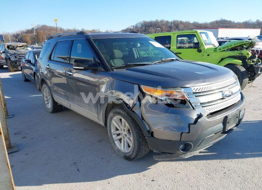 2013 Ford Explorer XLT (VIN 1FM5K8D84DGB21296) main photo