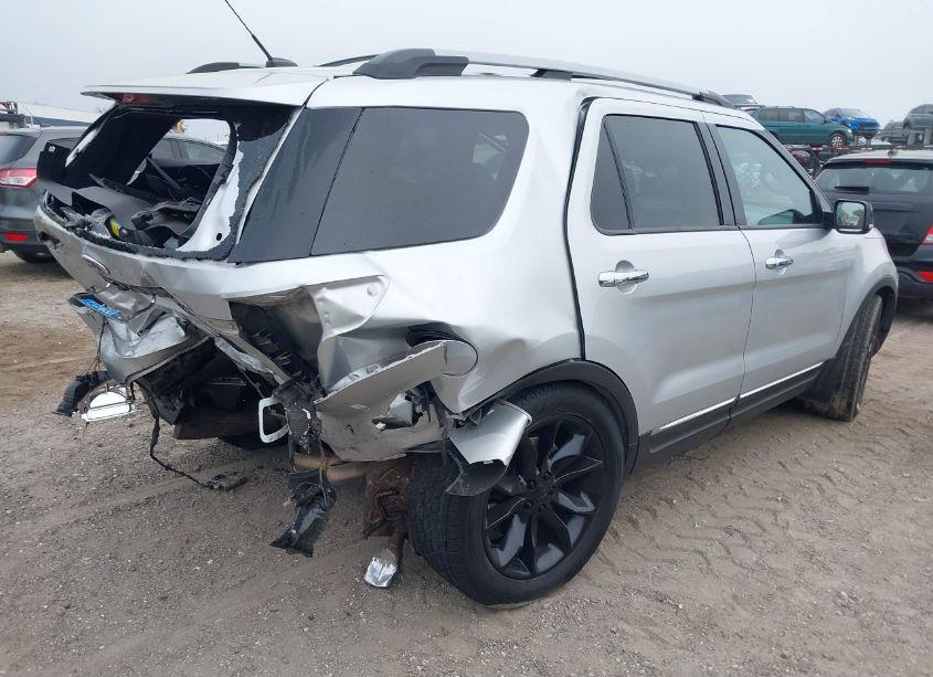 Photo 4 of 2013 Ford Explorer XLT (VIN 1FM5K8D84DGC25111)