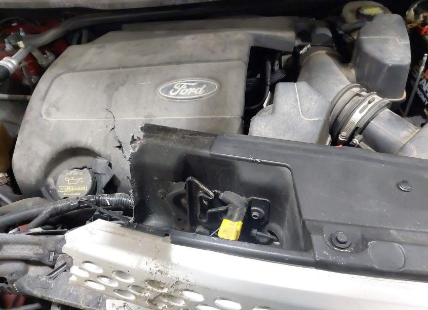 Photo 10 of 2013 Ford Explorer XLT (VIN 1FM5K8D84DGC28834)