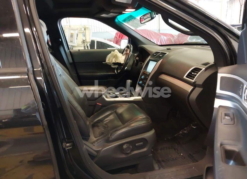 Photo 5 of 2013 Ford Explorer XLT (VIN 1FM5K8D84DGC56732)