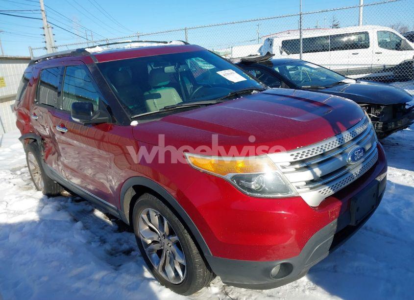 2013 Ford Explorer XLT (VIN 1FM5K8D84DGC82635) main photo