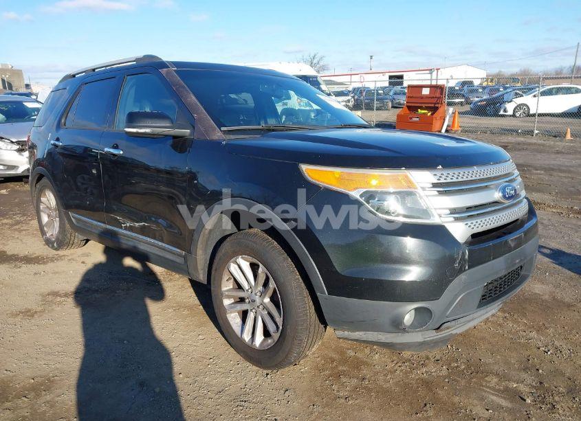 2014 Ford Explorer XLT (VIN 1FM5K8D84EGA57519) main photo