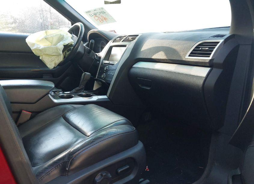 Photo 5 of 2014 Ford Explorer XLT (VIN 1FM5K8D84EGA62123)