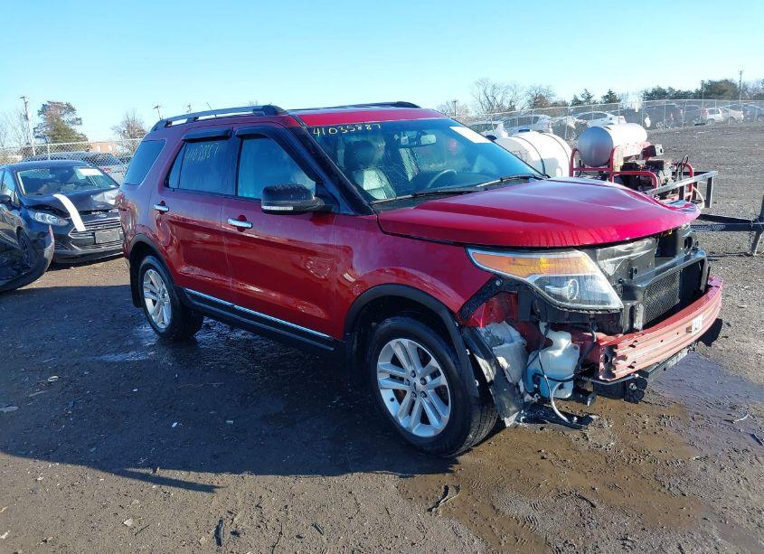 2014 Ford Explorer XLT (VIN 1FM5K8D84EGB50542) main photo