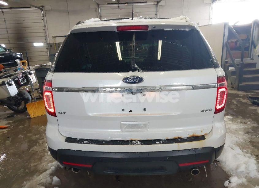 Photo 16 of 2014 Ford Explorer XLT (VIN 1FM5K8D84EGC18998)