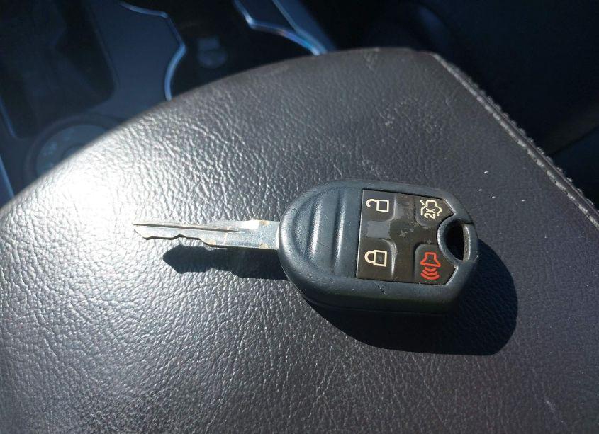 Photo 11 of 2015 Ford Explorer XLT (VIN 1FM5K8D84FGA91395)