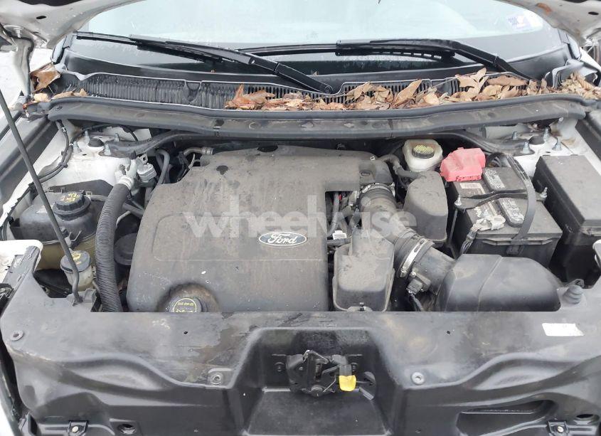 Photo 10 of 2015 Ford Explorer XLT (VIN 1FM5K8D84FGB45570)