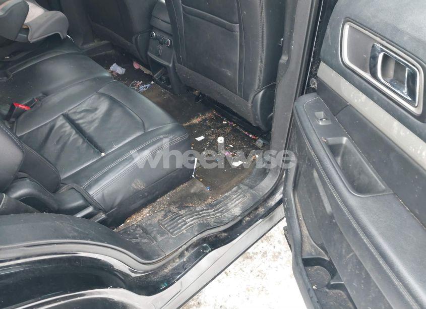 Photo 5 of 2016 Ford Explorer XLT (VIN 1FM5K8D84GGB08679)