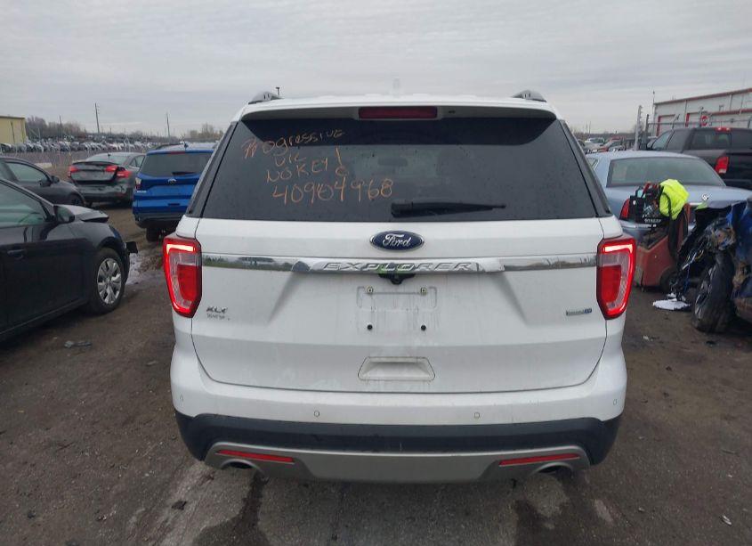 Photo 16 of 2016 Ford Explorer XLT (VIN 1FM5K8D84GGD17551)