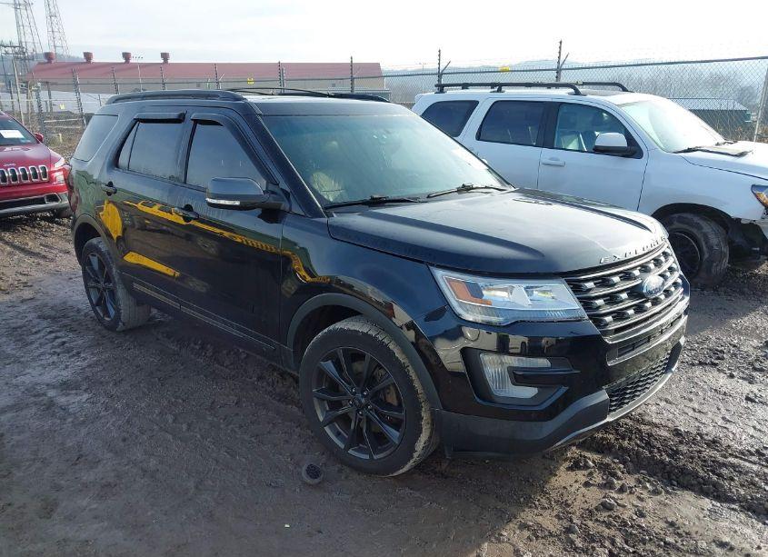 2017 Ford Explorer XLT (VIN 1FM5K8D84HGA07045) main photo