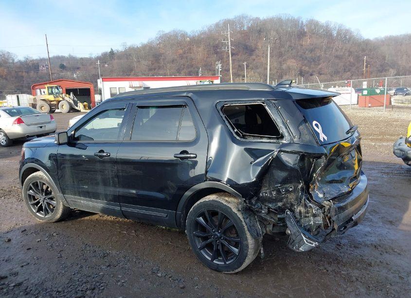 Photo 14 of 2017 Ford Explorer XLT (VIN 1FM5K8D84HGA07045)