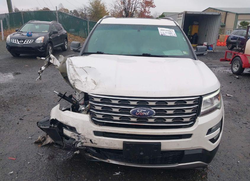 Photo 12 of 2017 Ford Explorer XLT (VIN 1FM5K8D84HGA39865)