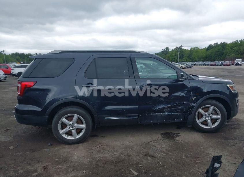 Photo 13 of 2017 Ford Explorer XLT (VIN 1FM5K8D84HGA72736)