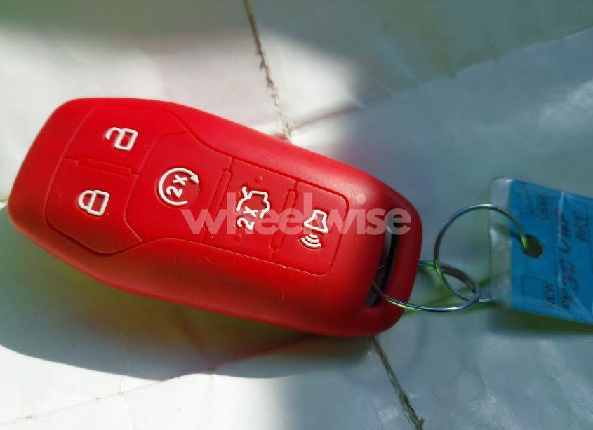 Photo 11 of 2017 Ford Explorer XLT (VIN 1FM5K8D84HGB57866)