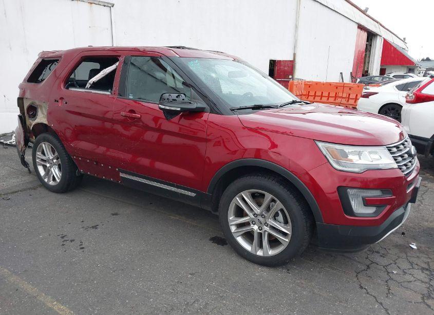 2017 Ford Explorer XLT (VIN 1FM5K8D84HGC56090) main photo