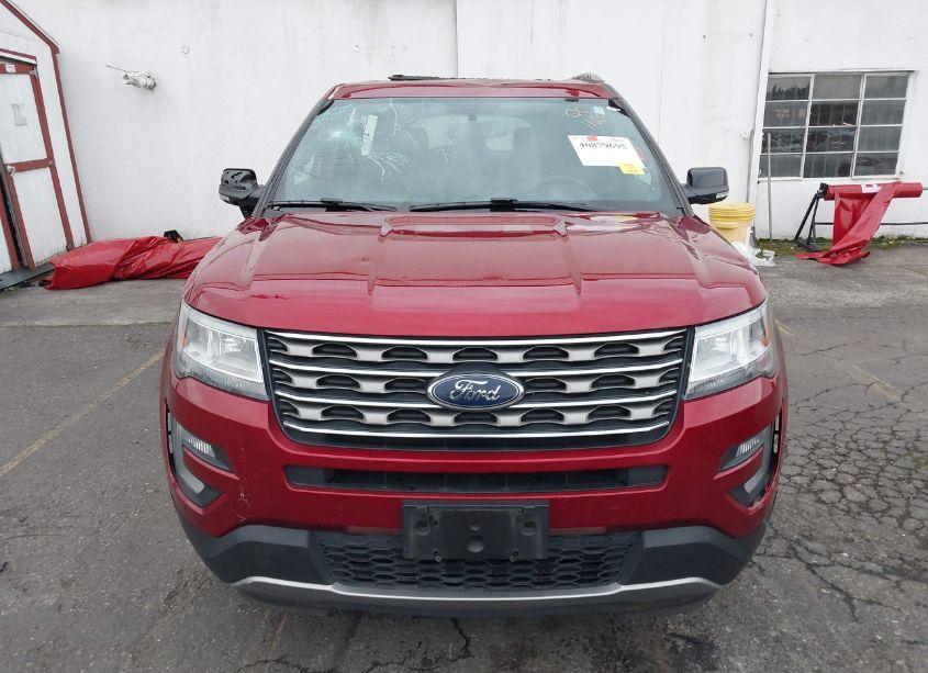 Photo 13 of 2017 Ford Explorer XLT (VIN 1FM5K8D84HGC56090)