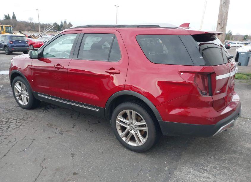 Photo 3 of 2017 Ford Explorer XLT (VIN 1FM5K8D84HGC56090)