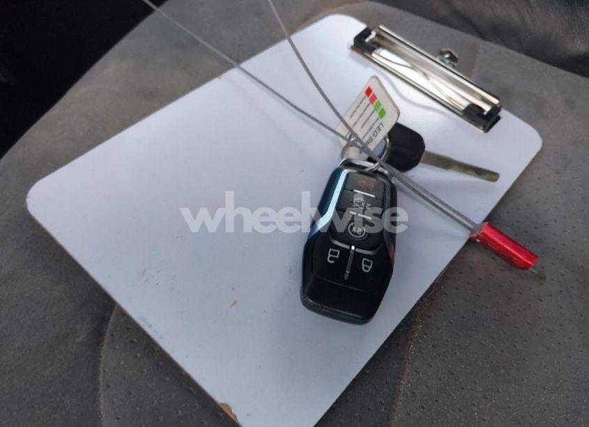 Photo 11 of 2017 Ford Explorer XLT (VIN 1FM5K8D84HGD47666)