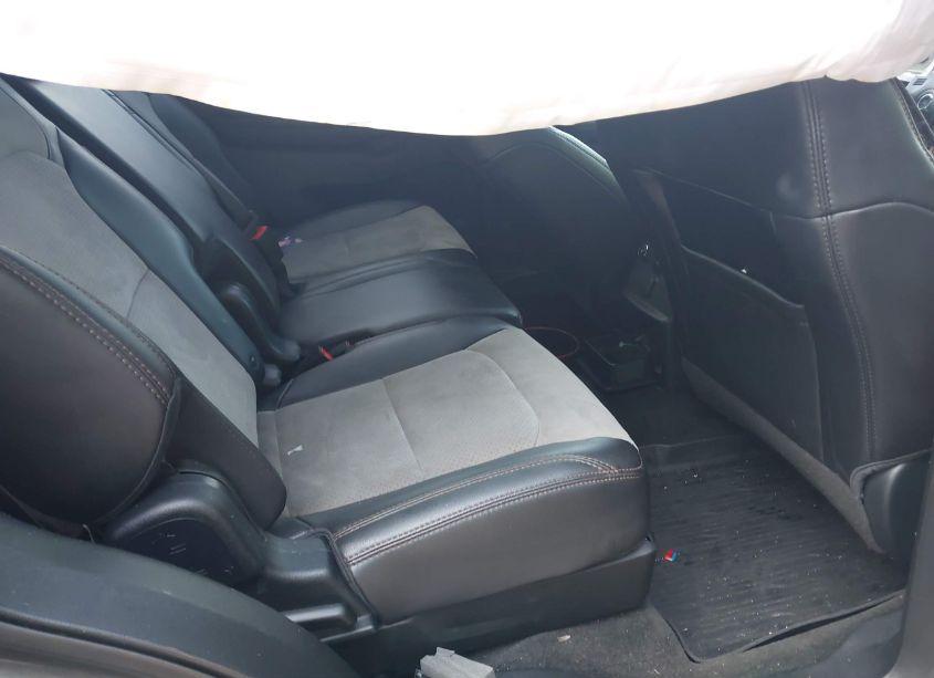 Photo 8 of 2017 Ford Explorer XLT (VIN 1FM5K8D84HGE20809)