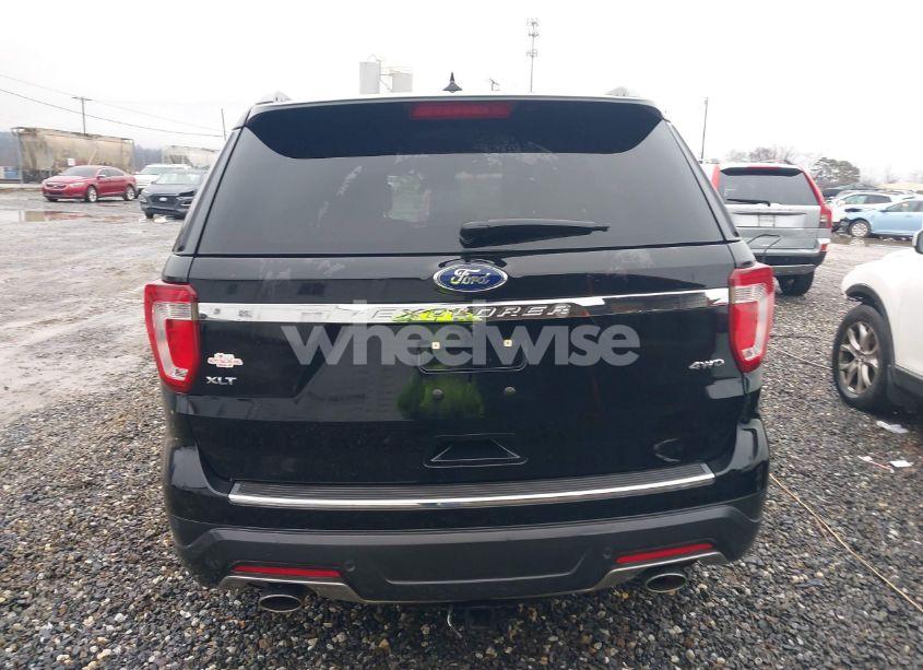 Photo 16 of 2018 Ford Explorer XLT (VIN 1FM5K8D84JGA57577)