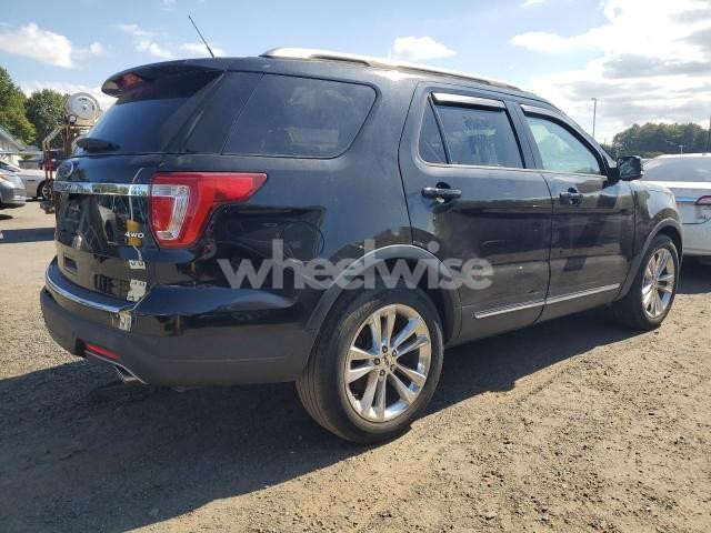 Photo 7 of 2018 FORD EXPLORER XLT (VIN 1FM5K8D84JGB02078)