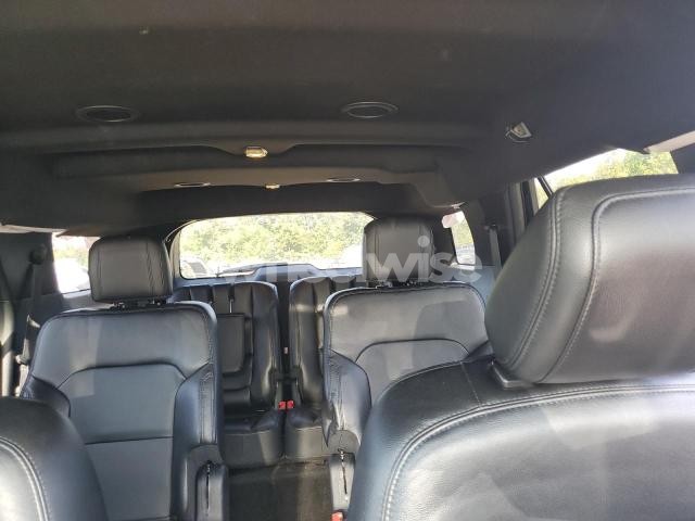 Photo 9 of 2018 FORD EXPLORER XLT (VIN 1FM5K8D84JGB02078)