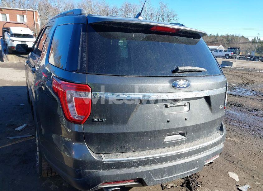 Photo 16 of 2018 Ford Explorer XLT (VIN 1FM5K8D84JGB46162)