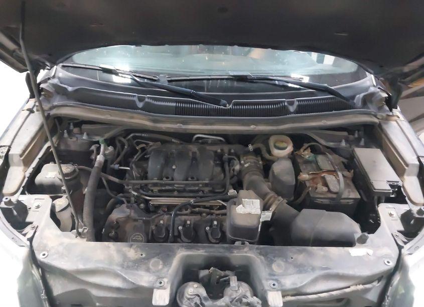 Photo 10 of 2018 Ford Explorer XLT (VIN 1FM5K8D84JGB48252)