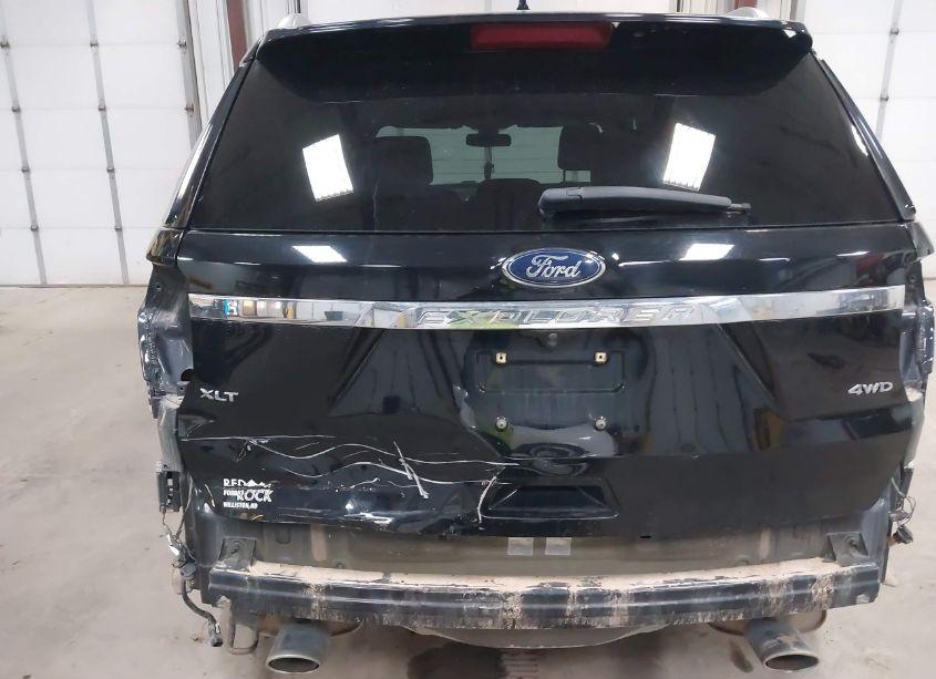 Photo 16 of 2018 Ford Explorer XLT (VIN 1FM5K8D84JGB48252)