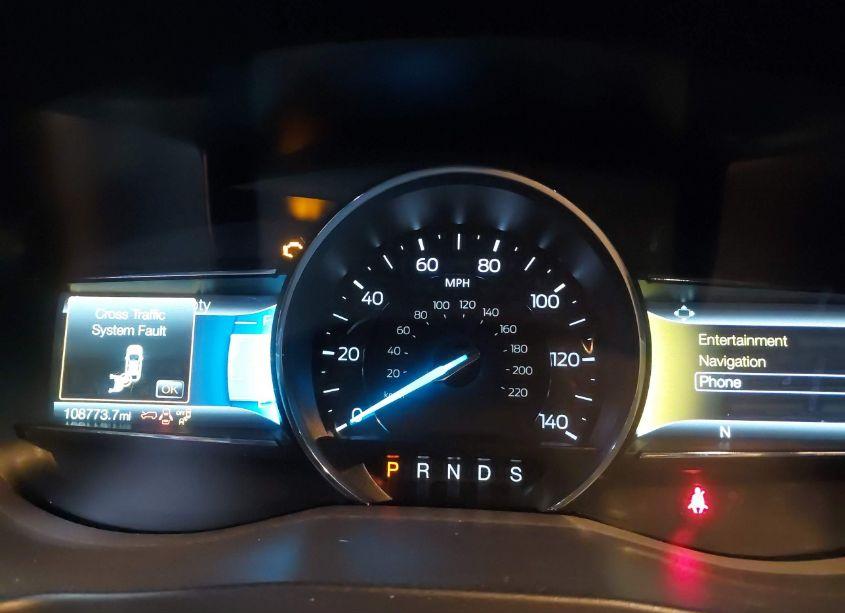 Photo 7 of 2018 Ford Explorer XLT (VIN 1FM5K8D84JGB48252)