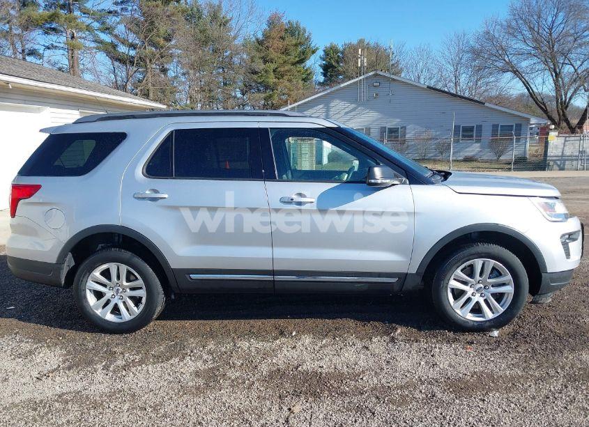 Photo 13 of 2019 Ford Explorer XLT (VIN 1FM5K8D84KGB25877)