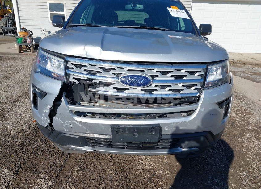 Photo 6 of 2019 Ford Explorer XLT (VIN 1FM5K8D84KGB25877)