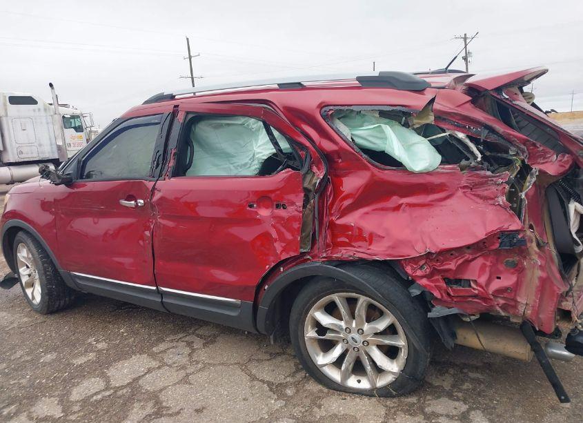 Photo 15 of 2013 Ford Explorer XLT (VIN 1FM5K8D85DGA12328)