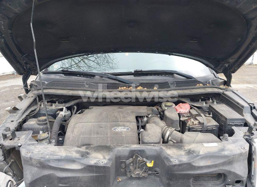 Photo 10 of 2013 Ford Explorer XLT (VIN 1FM5K8D85DGA12586)