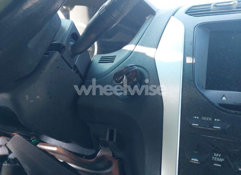 Photo 11 of 2013 Ford Explorer XLT (VIN 1FM5K8D85DGA38217)