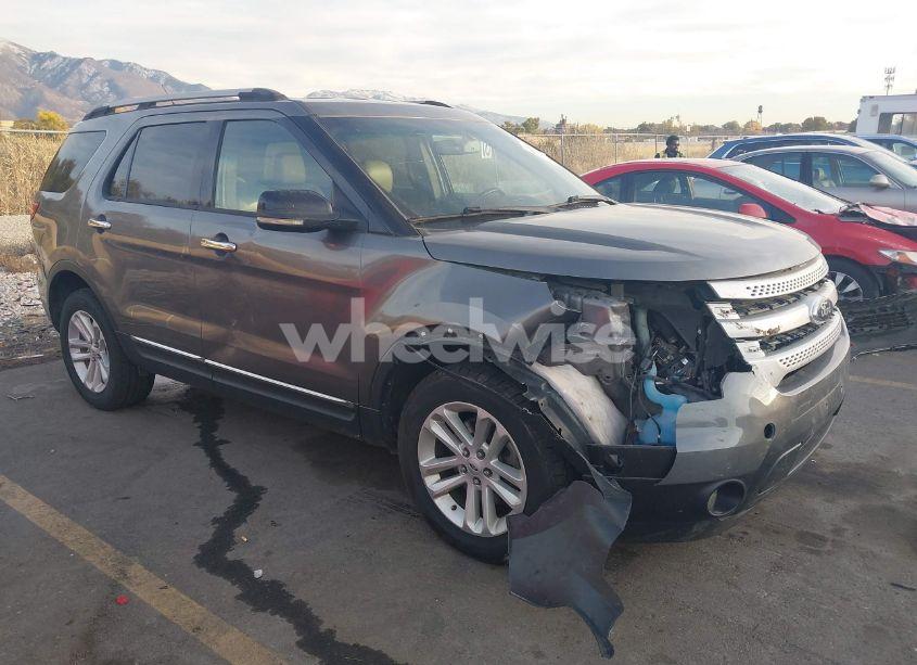2013 Ford Explorer XLT (VIN 1FM5K8D85DGA55051) main photo