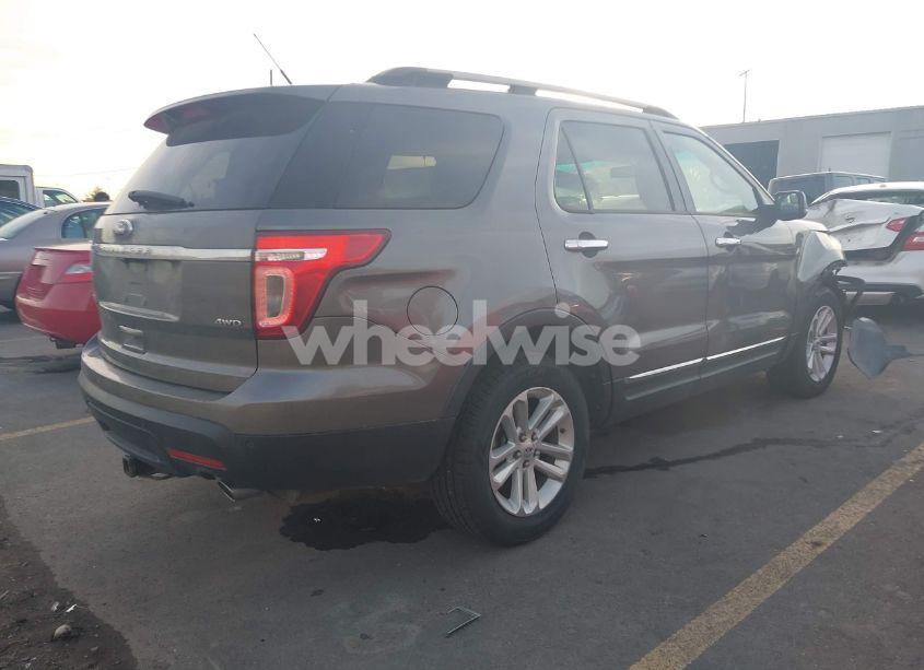 Photo 4 of 2013 Ford Explorer XLT (VIN 1FM5K8D85DGA55051)