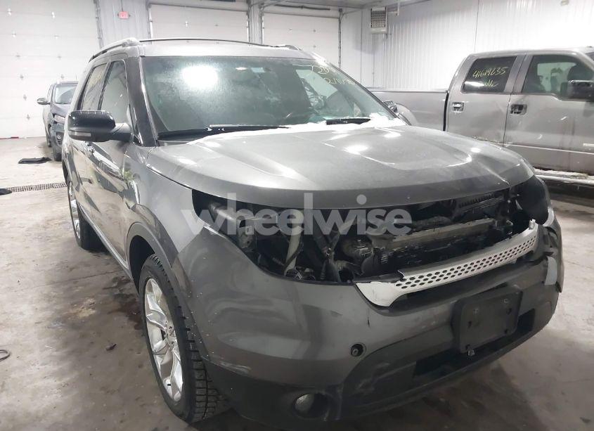 Photo 6 of 2013 Ford Explorer XLT (VIN 1FM5K8D85DGA58127)