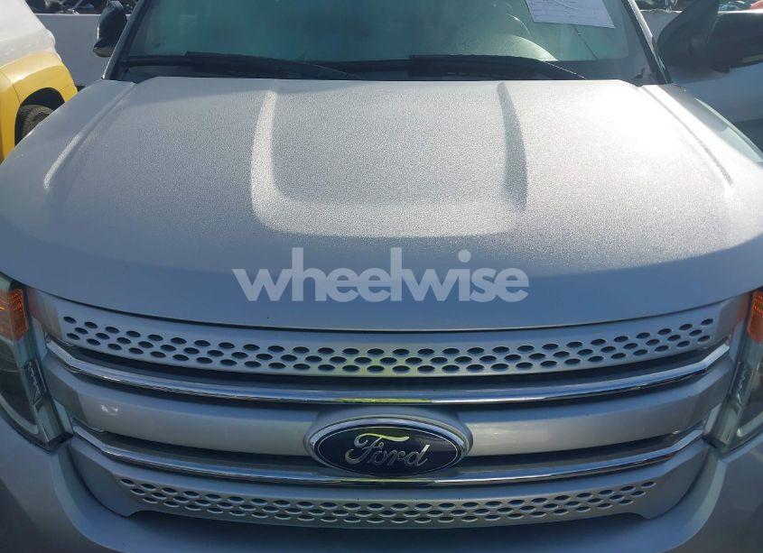 Photo 10 of 2013 Ford Explorer XLT (VIN 1FM5K8D85DGB08296)